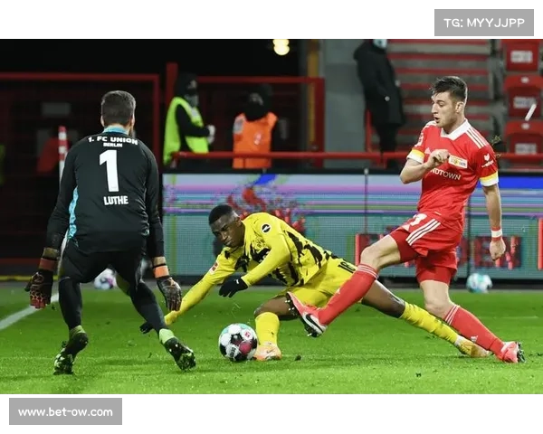 科隆vs柏林联：升班马深陷低迷，客场反弹势头成焦点