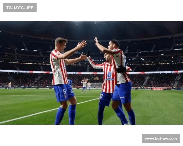 朱利亚诺·西蒙尼欧冠首球：马竞小将头球破门，子承父业